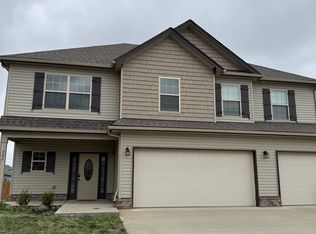 206 Elwell Rd, Clarksville, TN 37042