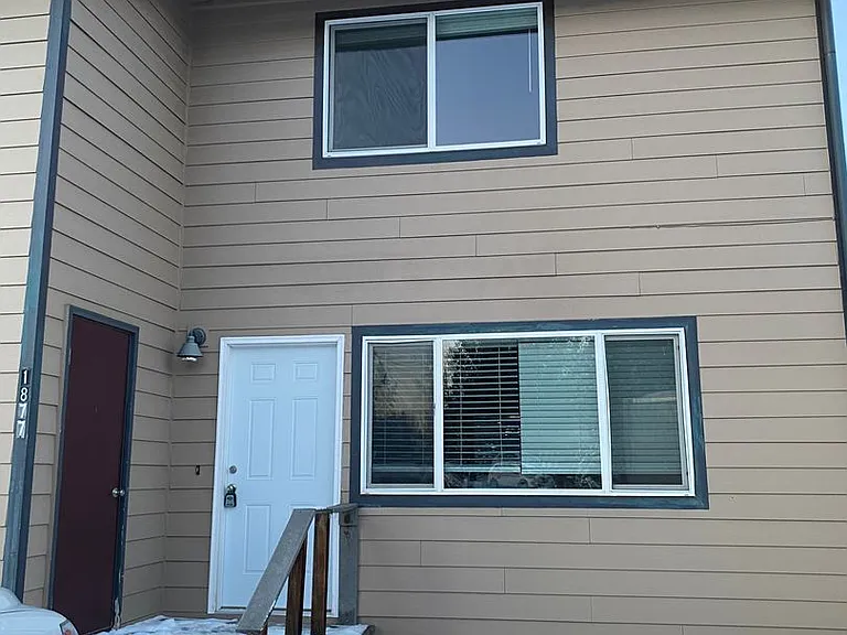 1871 NE Wichita Way — Photo 1