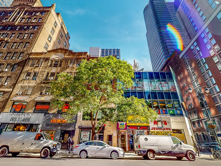 463 Lexington Ave #5R — Photo 4
