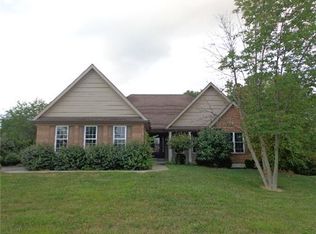 3000 Goldfinch Bnd, Springfield, OH 45502