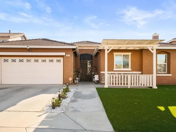 1874 Rosemont Cir, San Jacinto, CA 92583