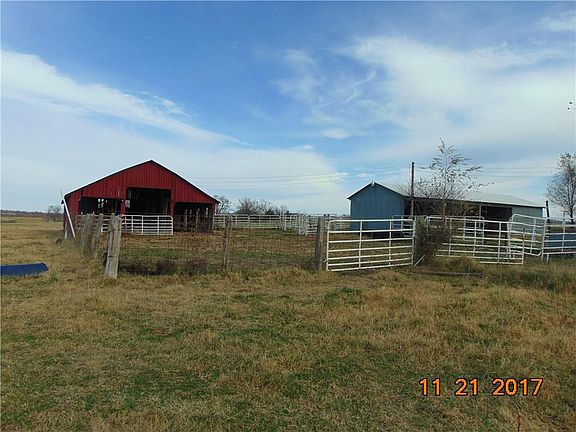 2nd image of 546 County Road 502