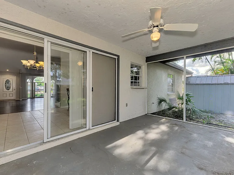 3026 Grafton St — Photo 34