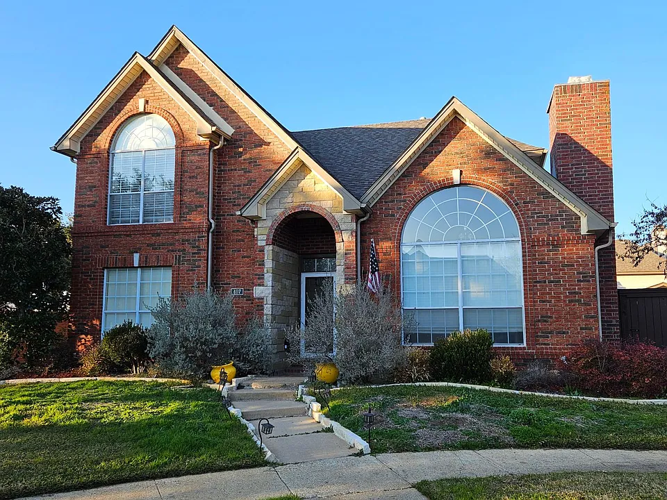 407 Sheridan Trl