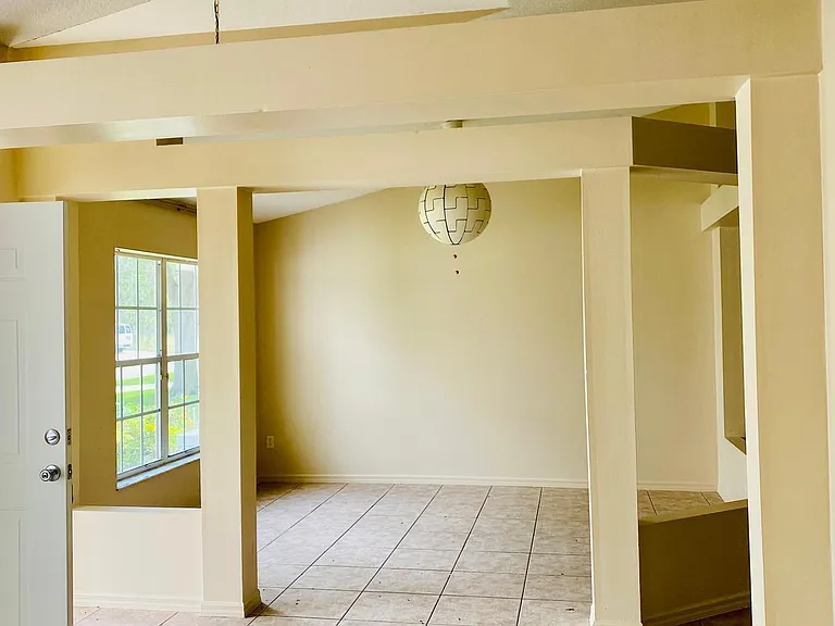 5952 NW Baynard Dr — Photo 11