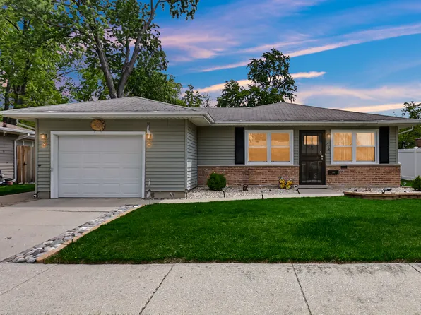 254 Green St, Park Forest, IL 60466