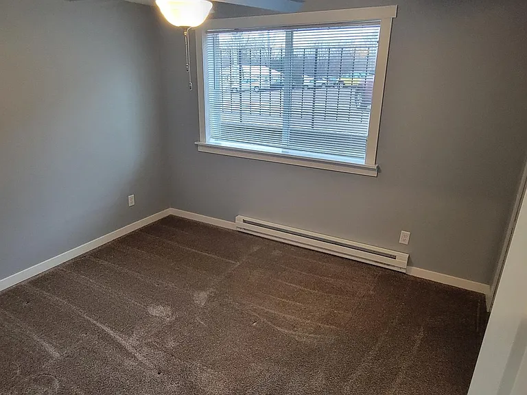 905 State St #3 — Photo 7