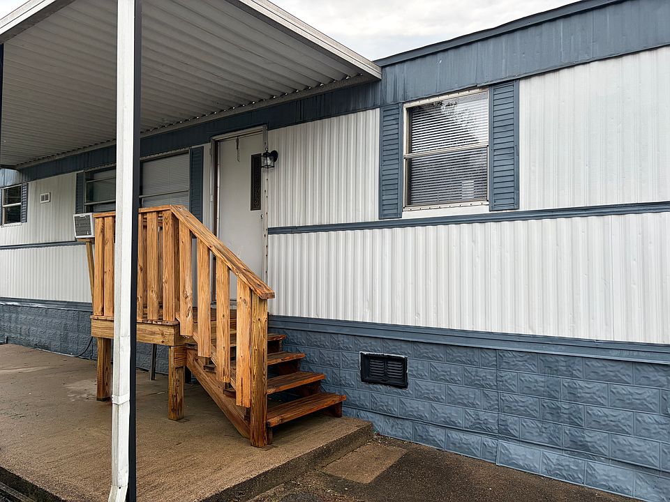 1st image of 21 Otter Ln
