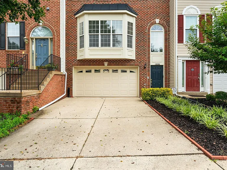 13280 Maple Creek Ln — Photo 4