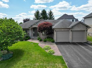 45 Stephen Moore Dr, Middlesex Centre, ON N0L1R0