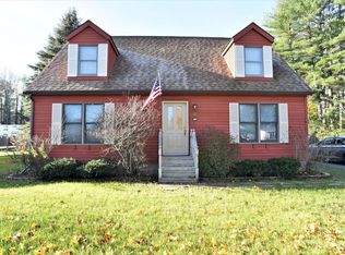 17 Timberview Dr, Skowhegan, ME 04976