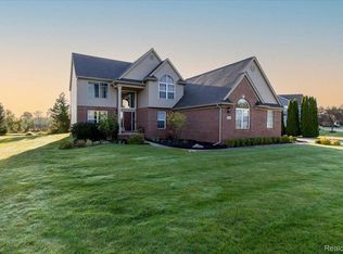 1967 Howland Blvd, White Lake, MI