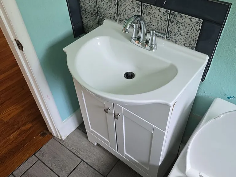 609 Valley Rd — Photo 15