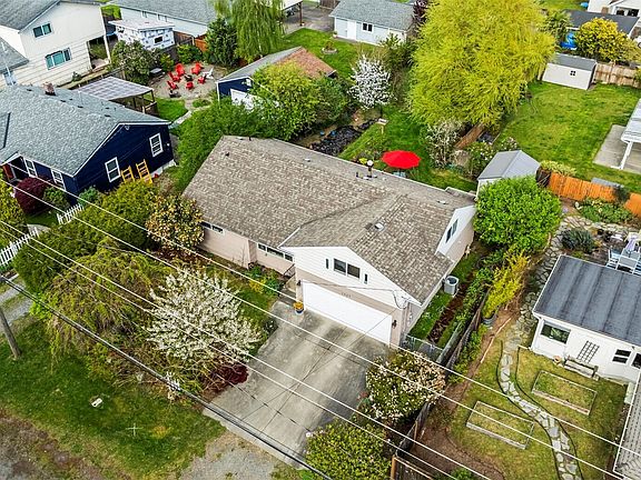 2nd image of 1307 N Huson Street