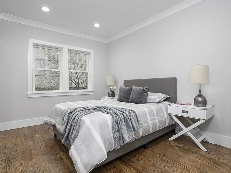 10 Grant St #1 — Photo 12