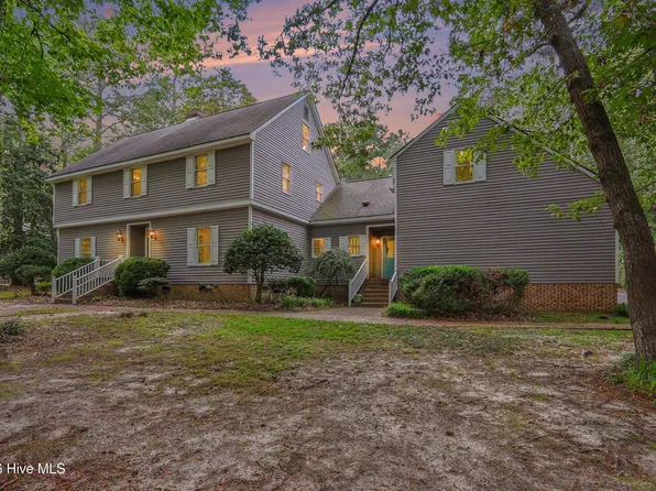 2708 Coleberry Trail, Rocky Mount, NC 27804