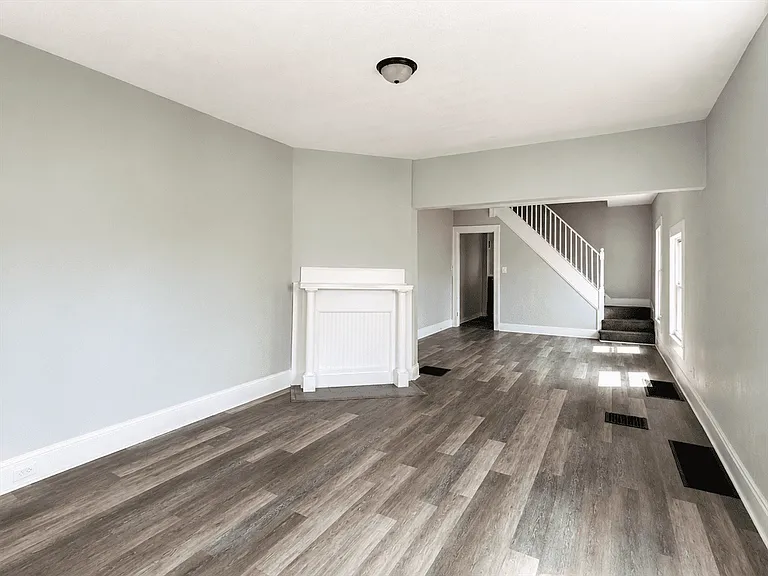 1140 W 2nd St #1140 — Photo 3