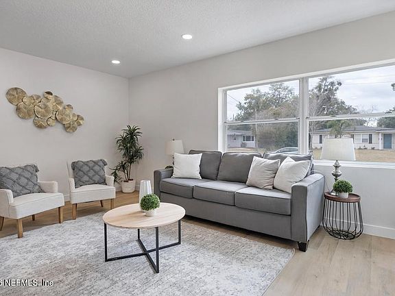 5th image of 6155 TEMPLE Road