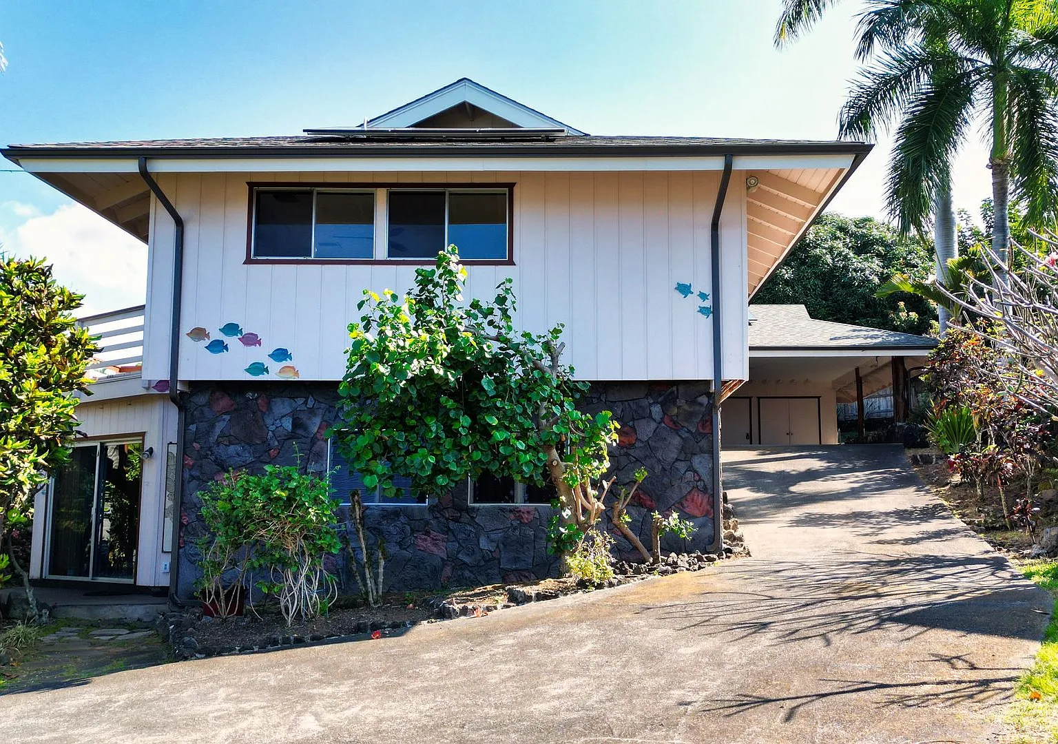 77-6689 Walua Rd — Photo 1