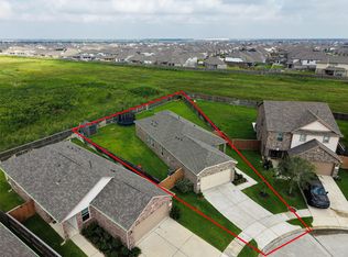 8135 Coco Bluff Dr, Cypress, TX 77433