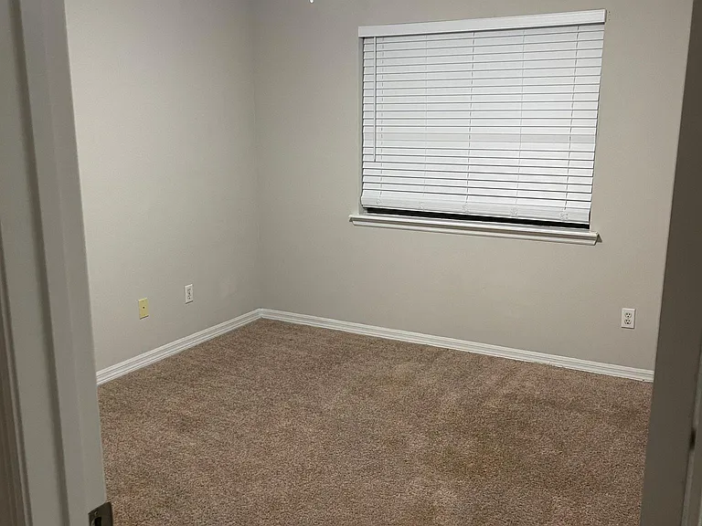 5291 Brighton Park Ln — Photo 13