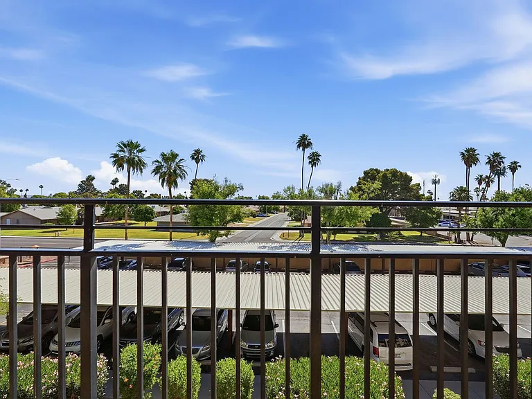 10330 W Thunderbird Blvd #C319 — Photo 27