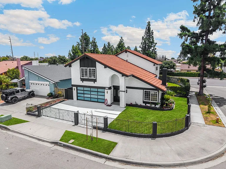 11502 Bingham St — Photo 54