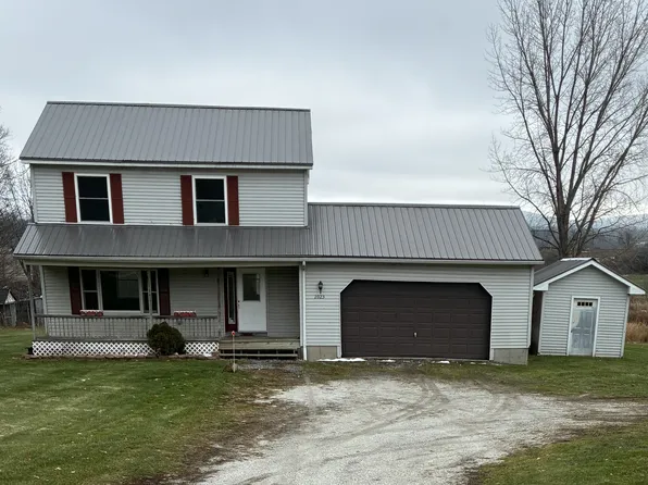 2025 Highgate Rd, Saint Albans, VT 05478