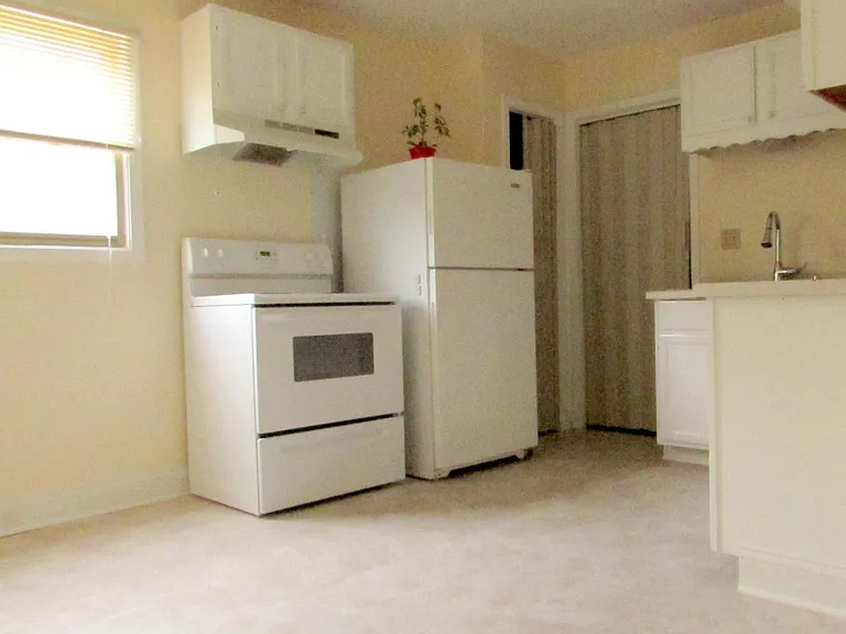 Witter St — Photo 9