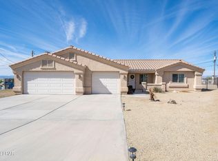 1411 Glengarry Pl, Lake Havasu City, AZ 86404