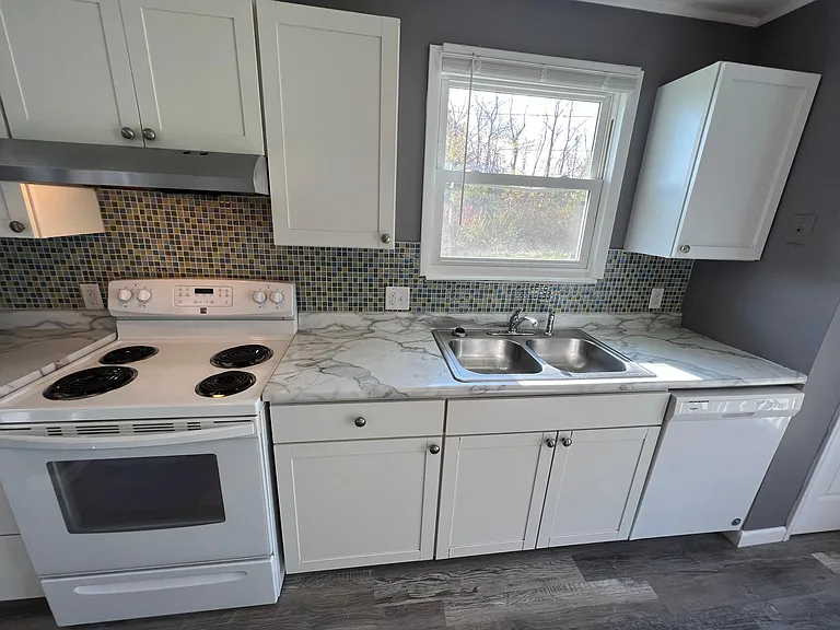 1905 E Florida Ave #B — Photo 13