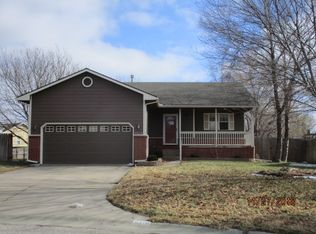 9110 W Central Park Ct, Wichita, KS 67205