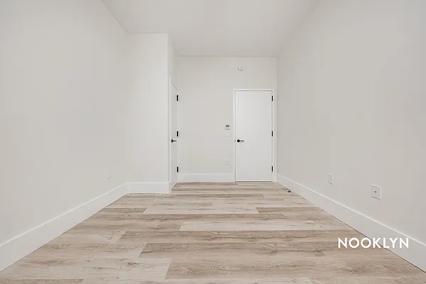 Rented by Nooklyn NYC LLC | media 60