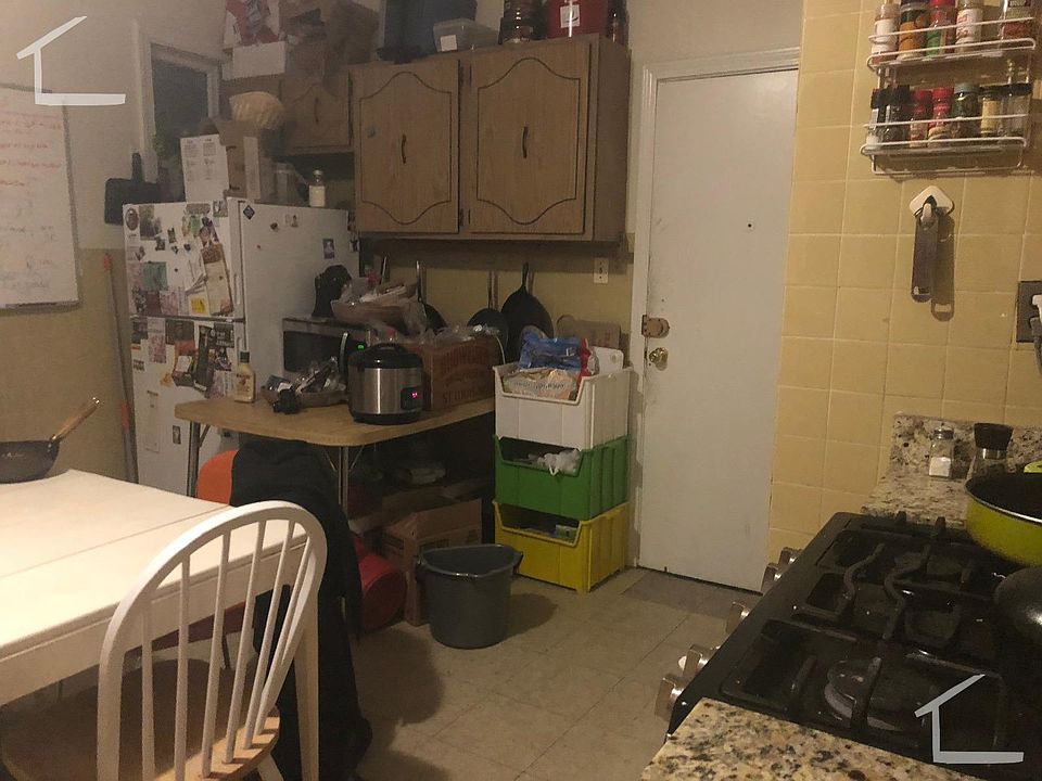 2nd image of 24 Everett St #3CB