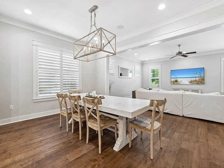 327 Cobalt Ln — Photo 9