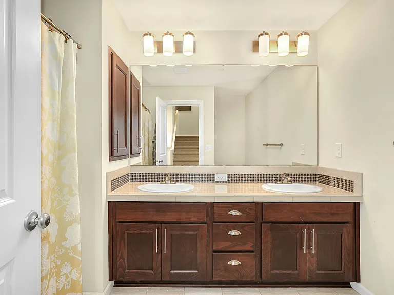 2523 NE Mulberry Walk — Photo 18