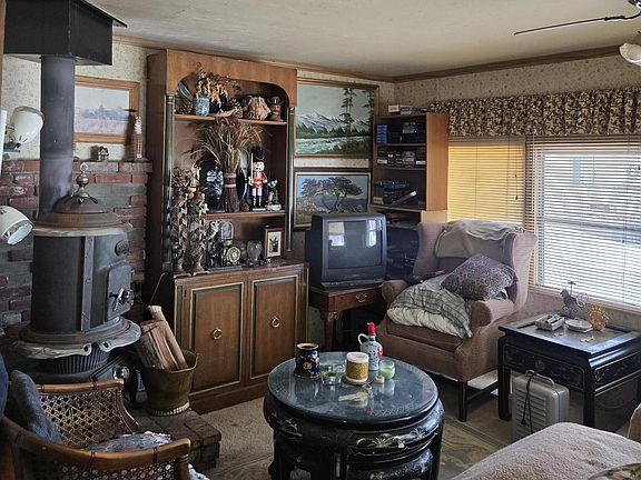 2nd image of 700 Glacier Lodge Rd #12