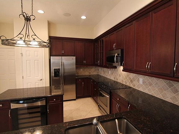 3rd image of 8245 Tivoli Dr
