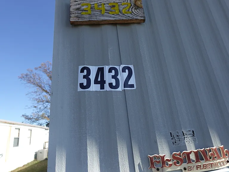 Oak Creek Estates MHC — Photo 23