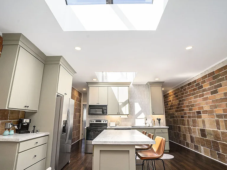 110 Washington Ave #110 — Photo 15