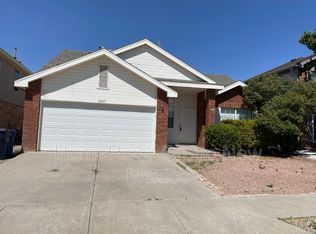 2205 Sunstone Dr NW, Albuquerque, NM 87120