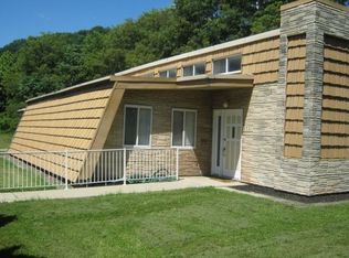 2501 Wenzel Dr, Pittsburgh, PA 15238