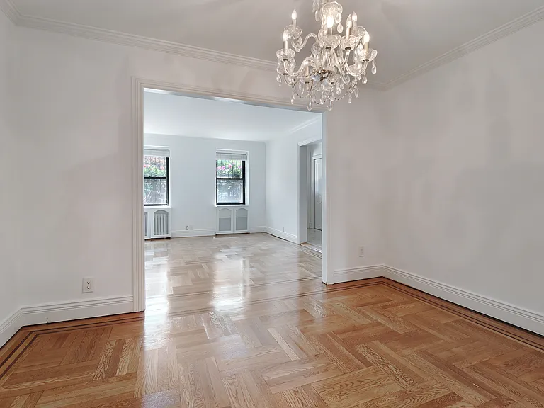 285 Carroll St #1 — Photo 11