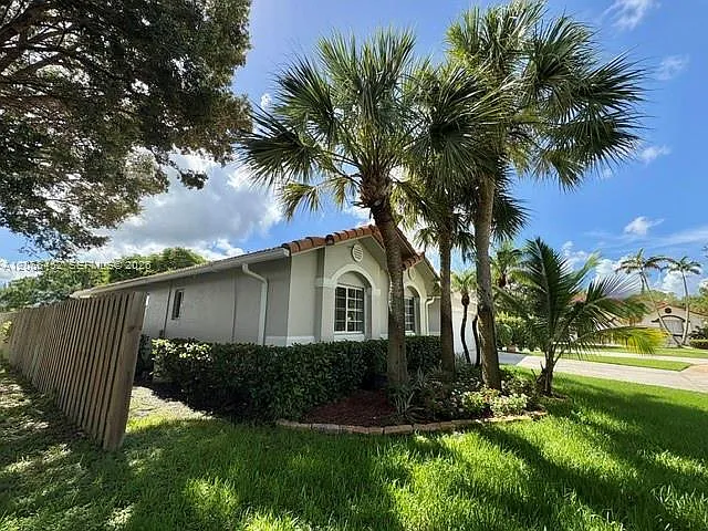 16850 Crestview Ln — Photo 46