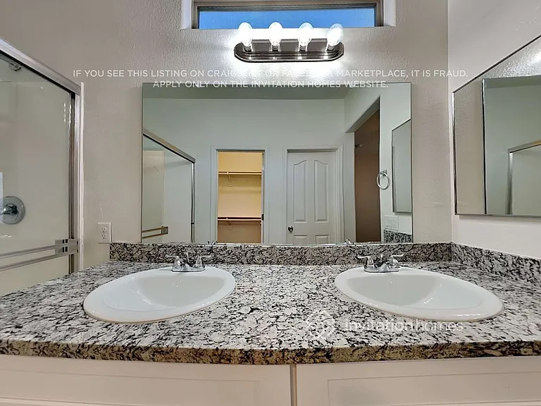 12938 W Clarendon Ave — Photo 14