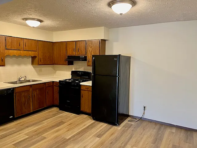 2202 Rainbow Ave #2 — Photo 7