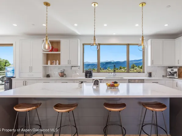 577 Fox Run Dr, Carbondale, CO 81623