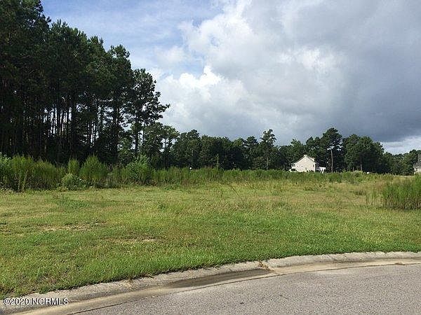 1st image of 209 Point Dr