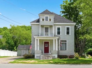 36 Oxford Ave, Haverhill, MA 01835