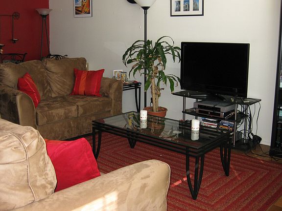 3rd image of 4466 W Pine Blvd APT 2A